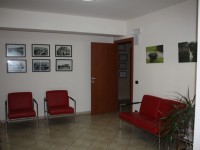 sala d'attesa studio odontoiatrico fiumara